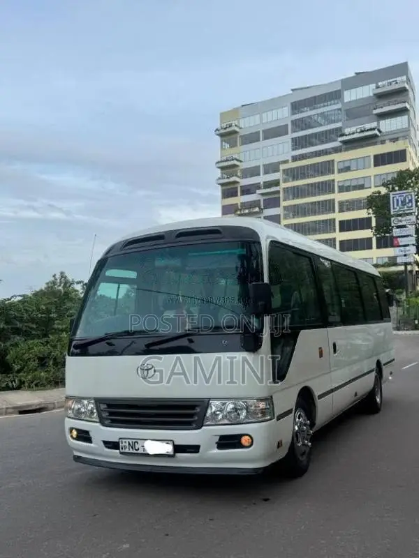 Toyota Coaster 2011 Bus (Used)
