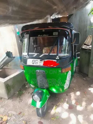 Bajaj 2 Stroke 2006 Three Wheel (Used)