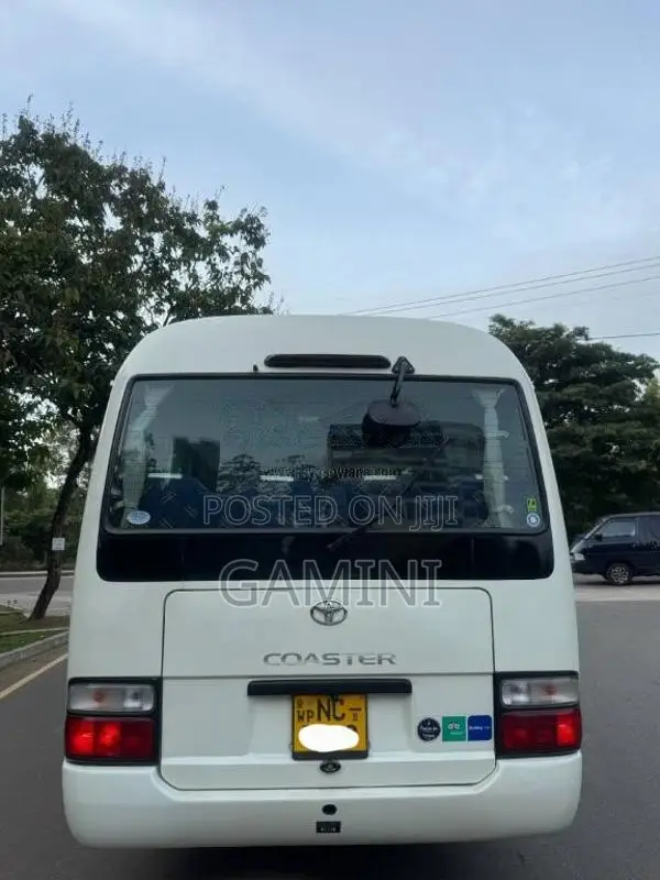 Toyota Coaster 2011 Bus (Used)