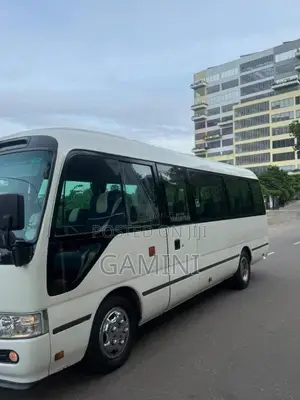 Toyota Coaster 2011 Bus (Used)