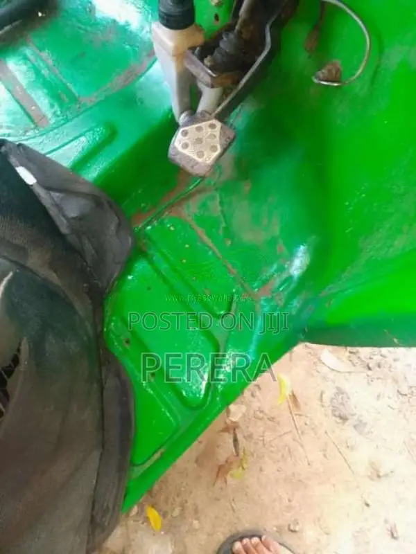 Bajaj 2 Stroke 2006 Three Wheel (Used)