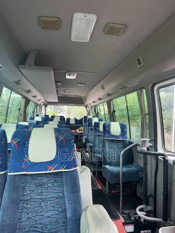 Toyota Coaster 2011 Bus (Used)