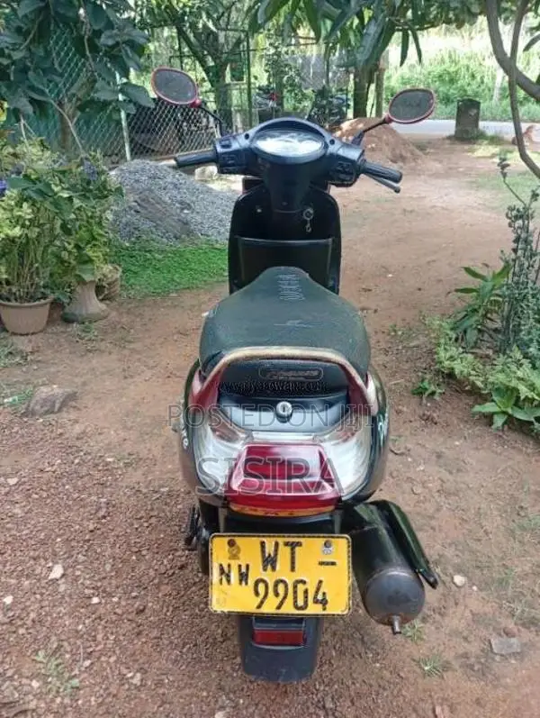 Hero Pleasure 2011 Motorbike (Used)