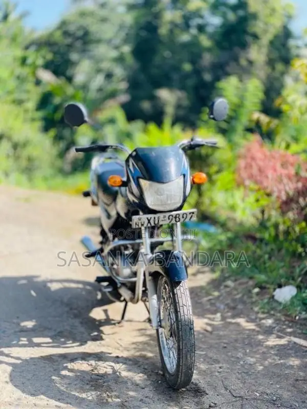 Bajaj CT-100 2012 Motorbike (Used)