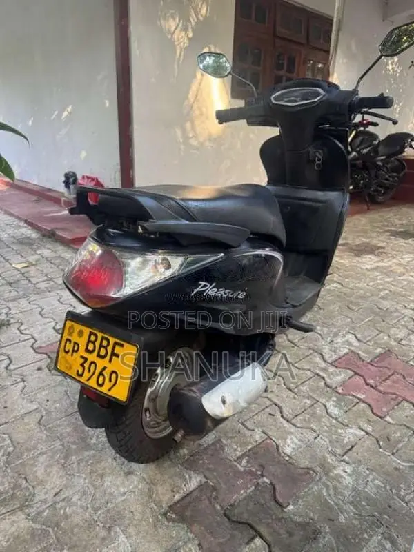 Hero Pleasure 2014 Motorbike (Used)