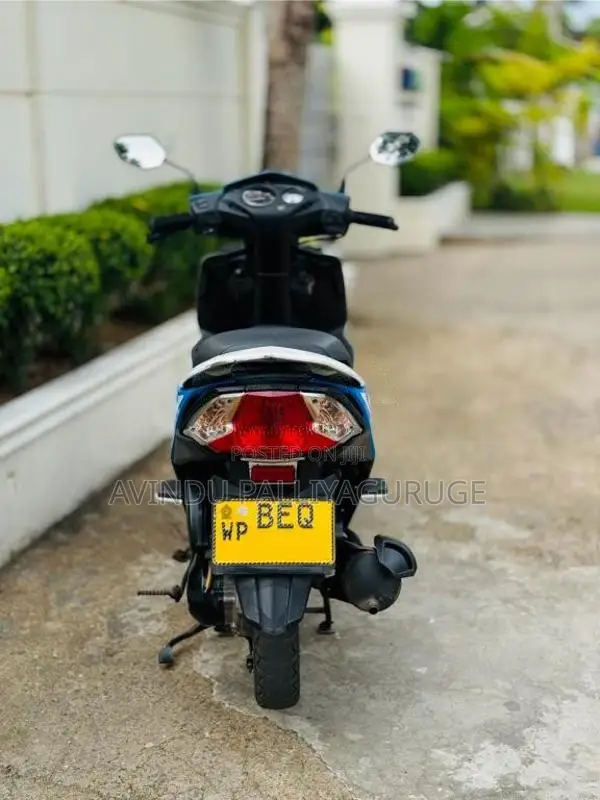Honda Dio 2016 Motorbike (Used)