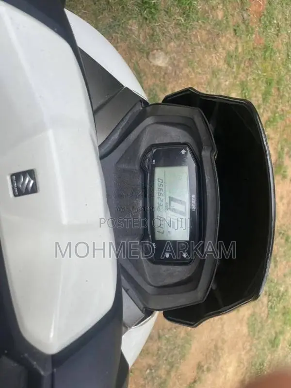 Suzuki BURGMAN 2019 Motorbike (Used)