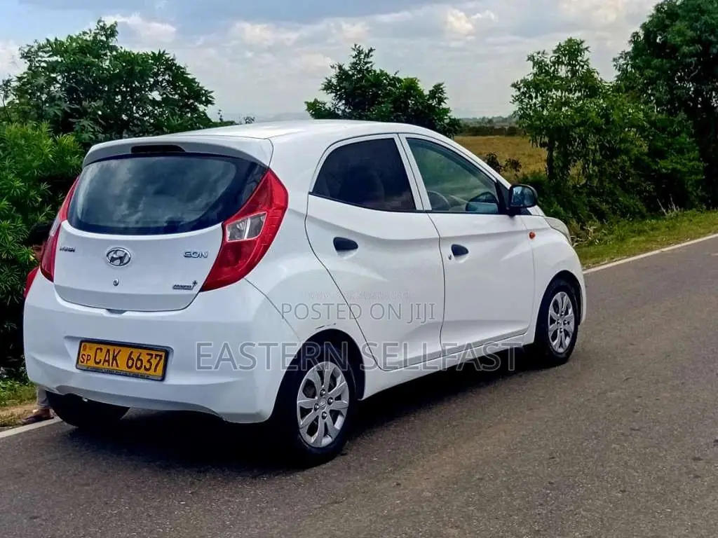 Hyundai EON 2015 Car (Used)