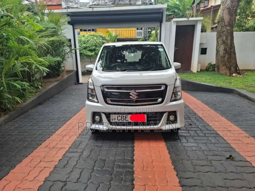 Suzuki Wagon R Stingray 2018 Car (Used)