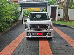 Suzuki Wagon R Stingray 2018 Car (Used)