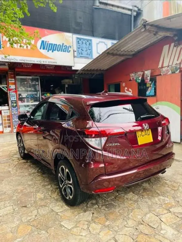 Honda Vezel 2014 SUV (Used)
