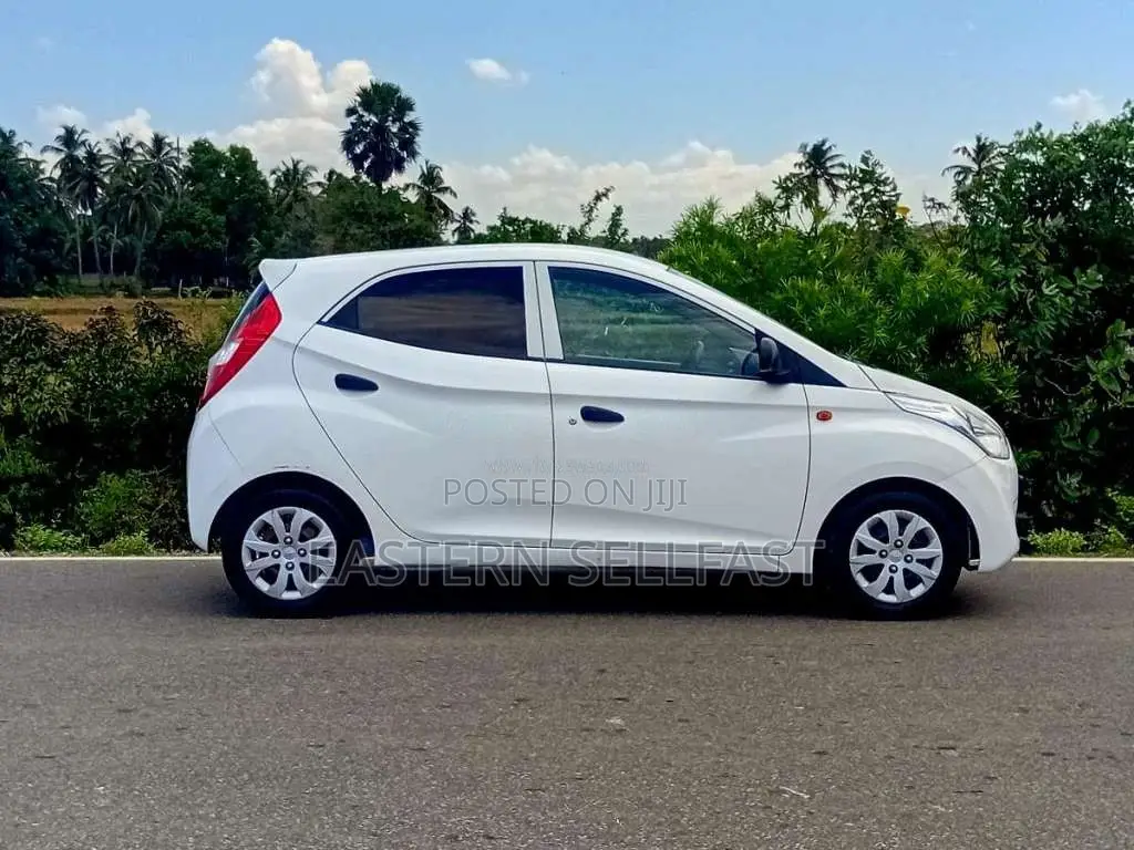 Hyundai EON 2015 Car (Used)