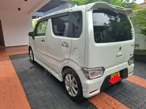 Suzuki Wagon R Stingray 2018 Car (Used)