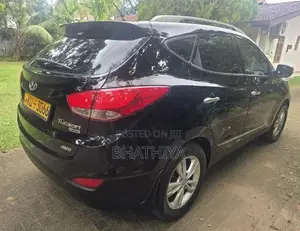 Hyundai Tucson Sorento 2012 SUV (Used)