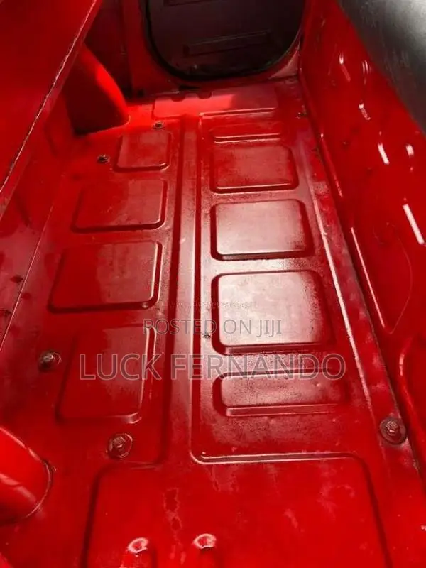 Bajaj 4 Stroke 2011 Three Wheel (Used)