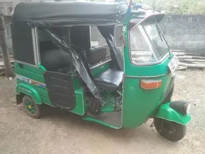 Bajaj RE 2006