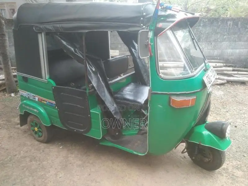 Bajaj RE 2006
