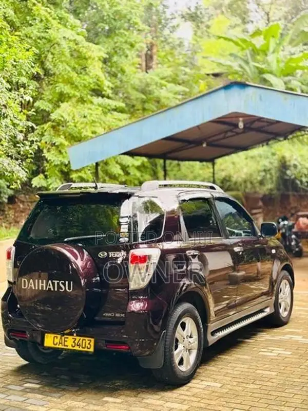 Daihatsu Terios Premium 2015