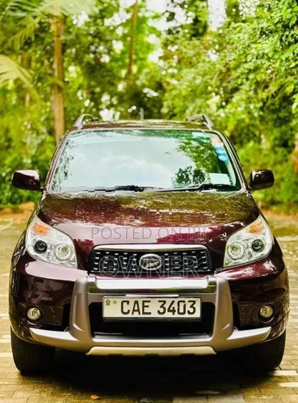 Daihatsu Terios Premium 2015