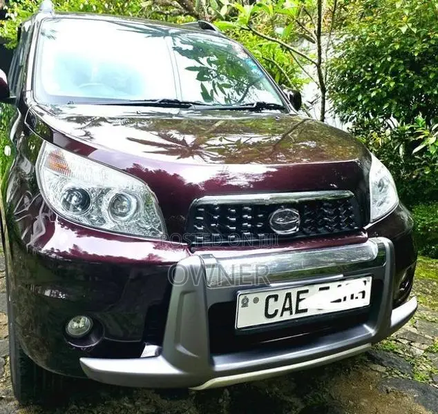 Daihatsu Terios Premium 2015