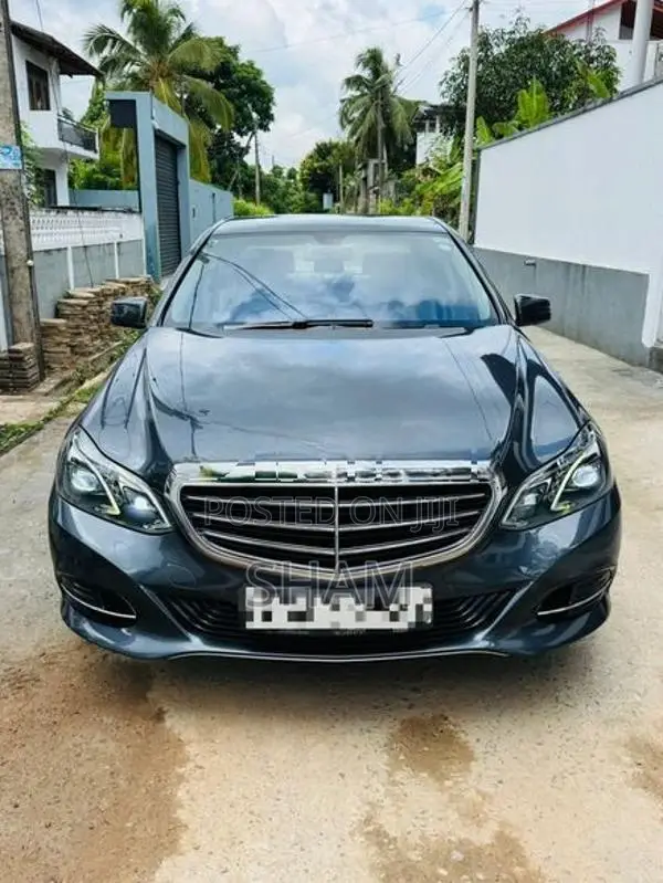 Mercedes Benz E300 2015