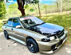 Mitsubishi Lancer 1995