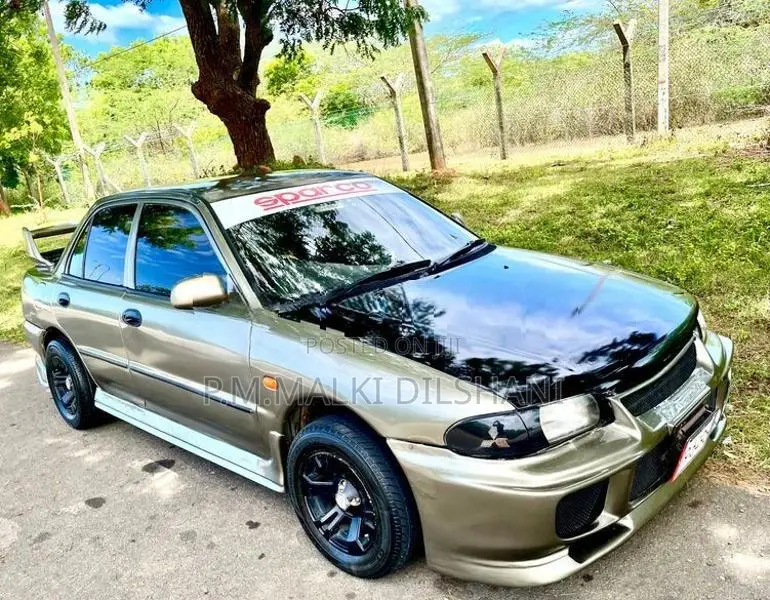 Mitsubishi Lancer 1995