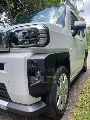 Daihatsu Taft Dark Chrome Venture 2025