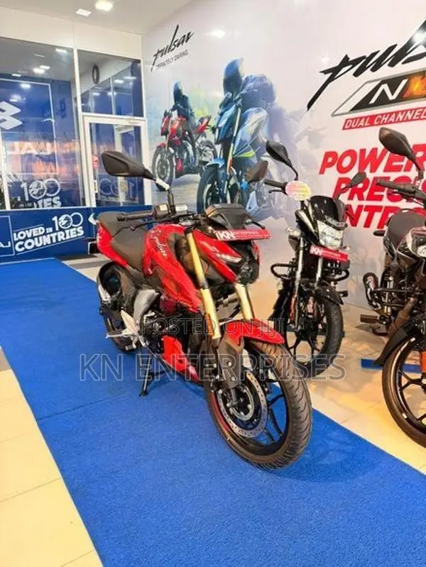 Bajaj Pulsar N160 Premium 2026