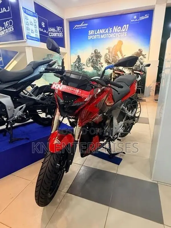 Bajaj Pulsar N160 Premium 2026