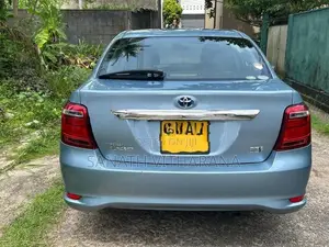 Toyota Axio 2016