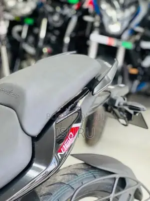 Bajaj Pulsar N160 Premium 2026
