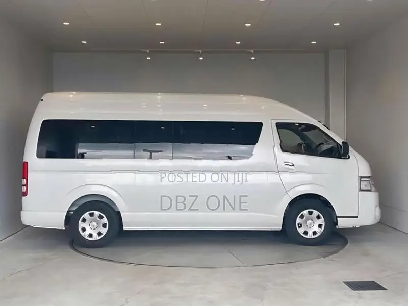 Toyota KDH 223 GDH High Roof 2024