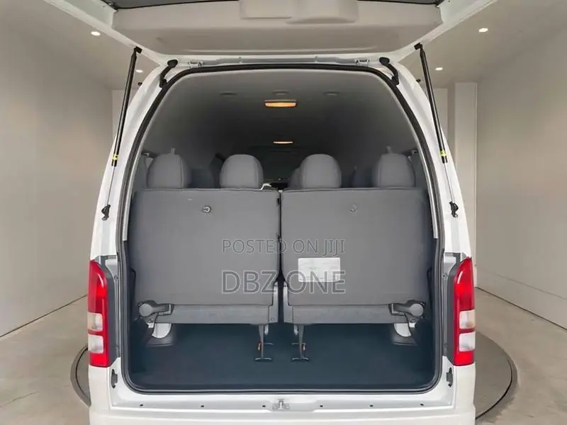 Toyota KDH 223 GDH High Roof 2024