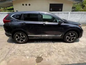 Honda CRV MASTERPIECE AWD JAPAN 2018 SUV (Used)