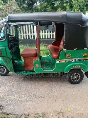 Bajaj 4 Stroke 2012 Three Wheel (Used)