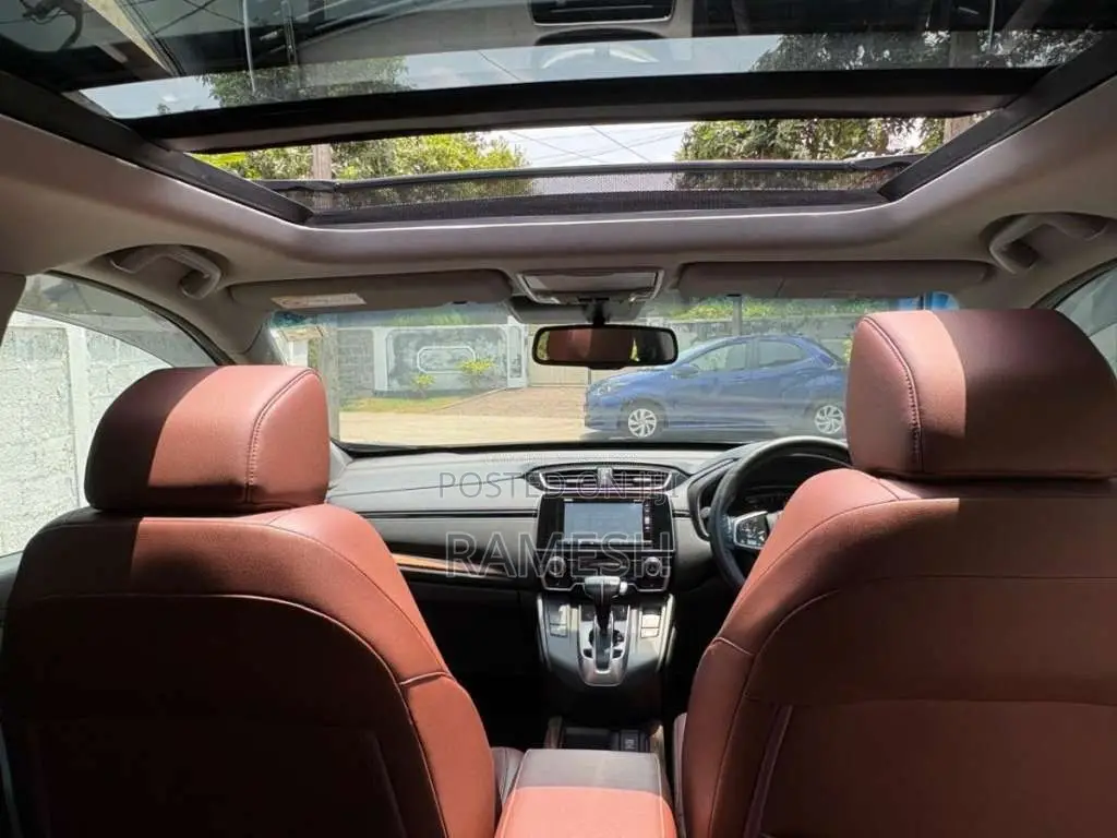 Honda CRV MASTERPIECE AWD JAPAN 2018 SUV (Used)