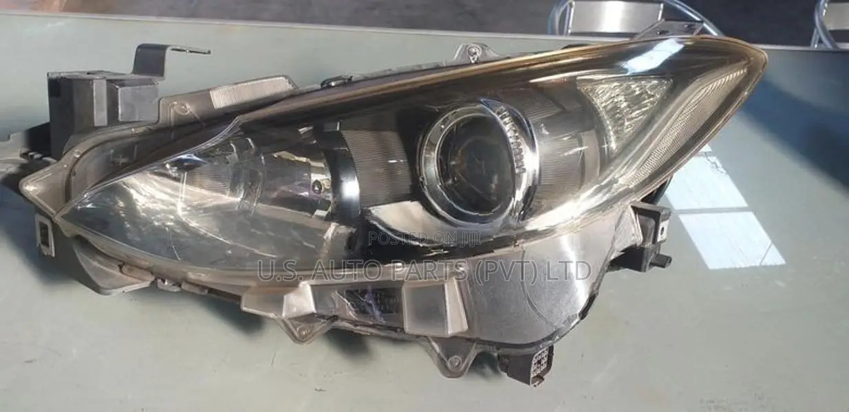 Mazda Axela BYEFP S Grade Head light LR