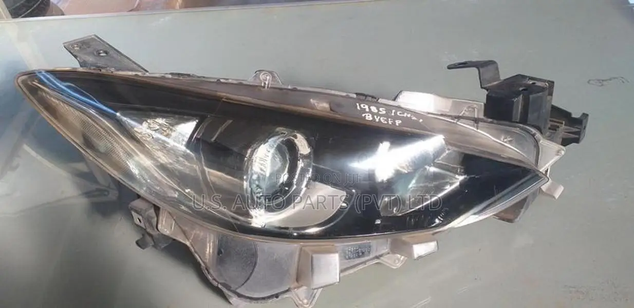 Mazda Axela BYEFP S Grade Head light LR