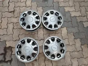 Nissan 13 Inch Alloy Wheel Set