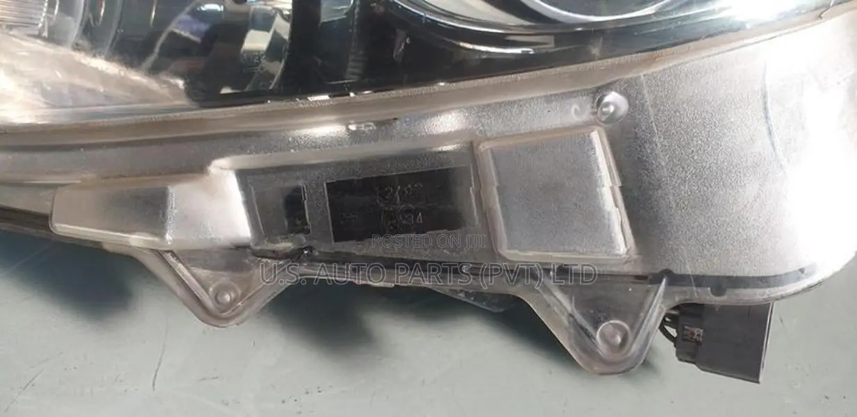 Mazda Axela BYEFP S Grade Head light LR