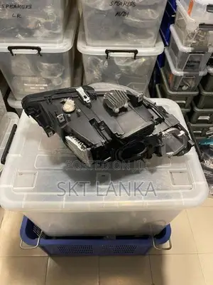 Genuine BMW 520d F10 2014 passenger ADAPTIVE XENON headlight