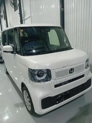 Honda N-Box G 2024