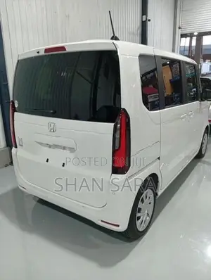 Honda N-Box G 2024