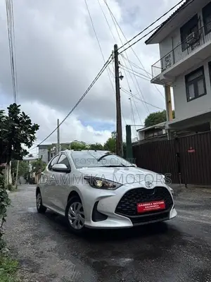 Toyota Yaris X limited 2025