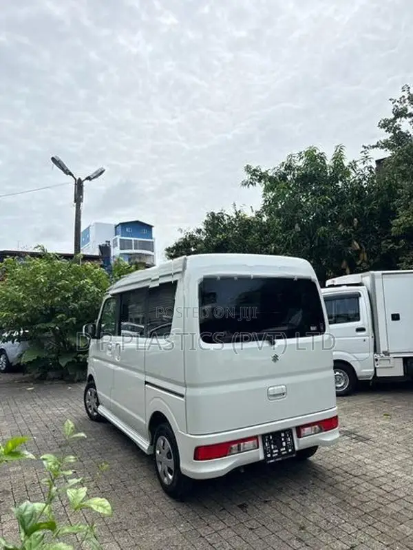 Suzuki Every wagon 2024