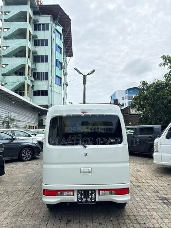 Suzuki Every wagon 2024