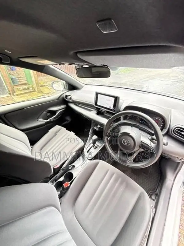 Toyota Yaris X limited 2025