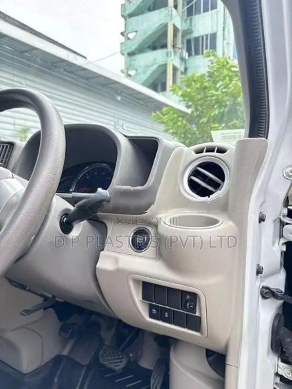 Suzuki Every wagon 2024