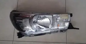 Toyota Hilux Revo Head Lamp RH